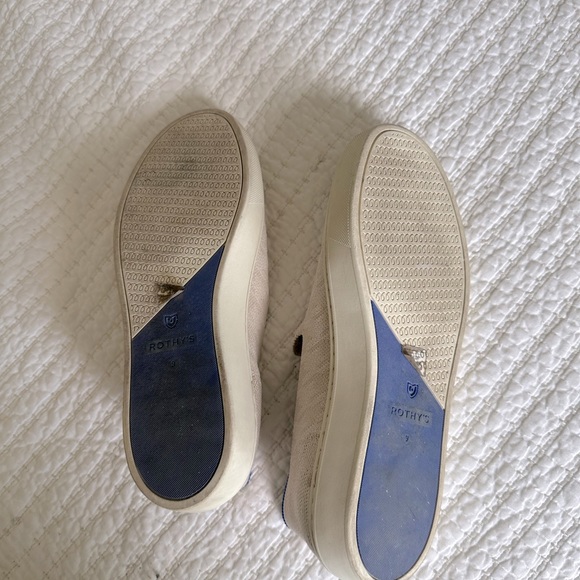 Rothy’s The Original Slip On Sneaker Ivory Houndstooth - Picture 2 of 3